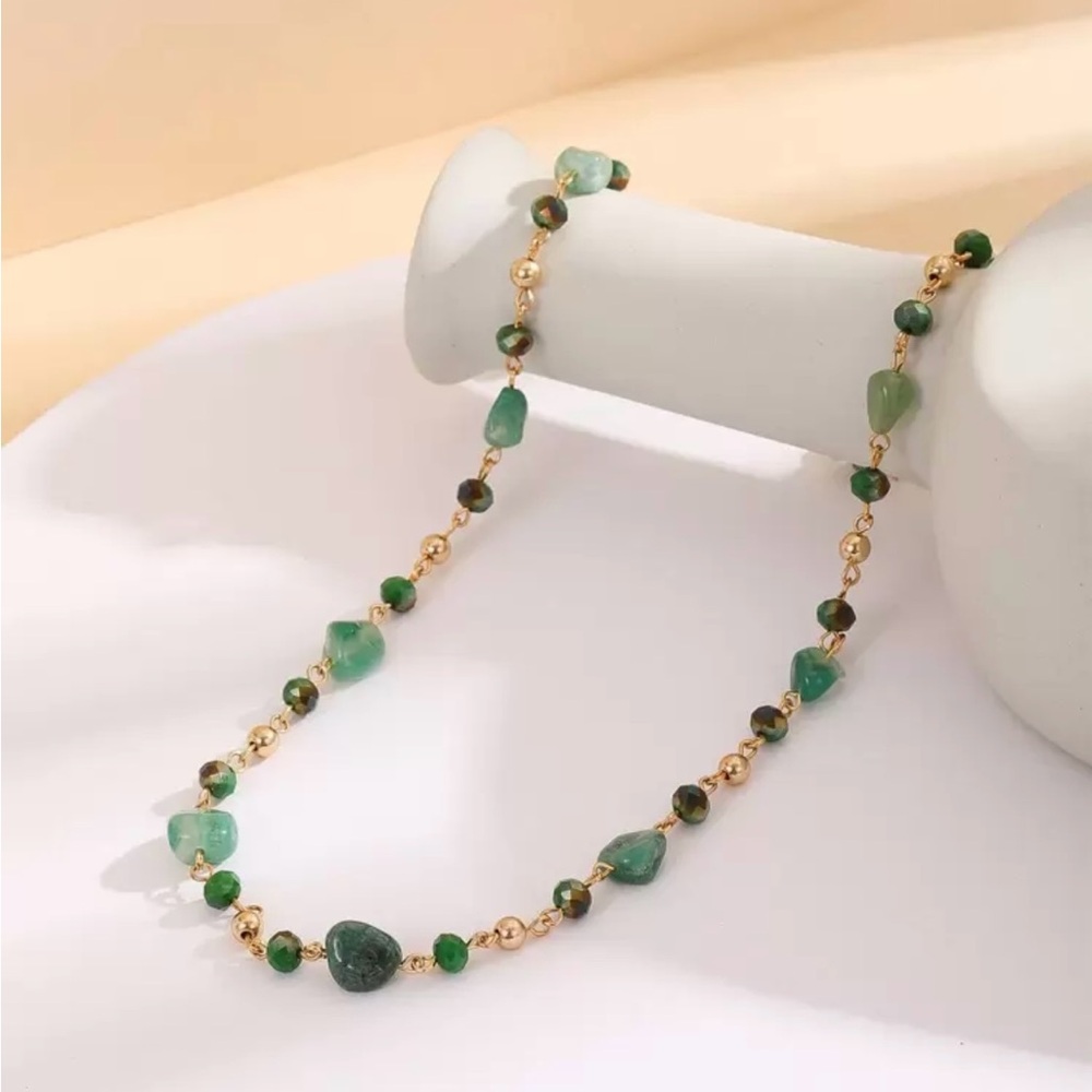 Elegant Green and Gold Beaded Necklace
